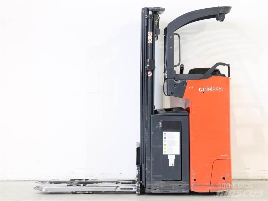 Linde L14R/1174-00 Meeloop stapelaar
