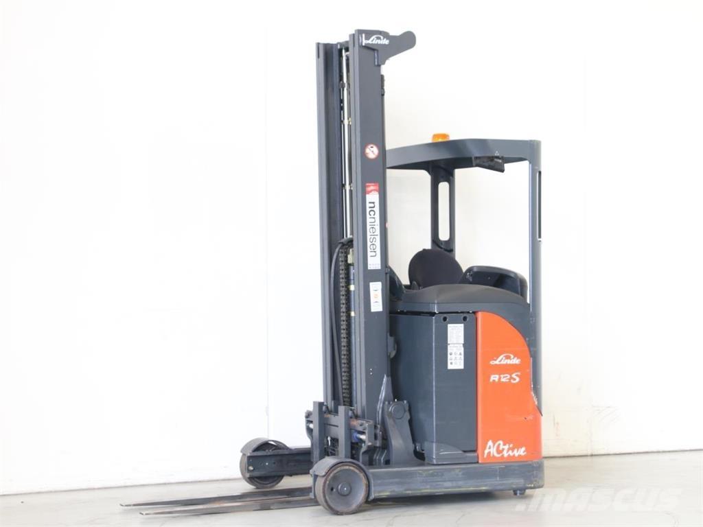 Linde R12C/115-11 Reachtruck voor hoog niveau