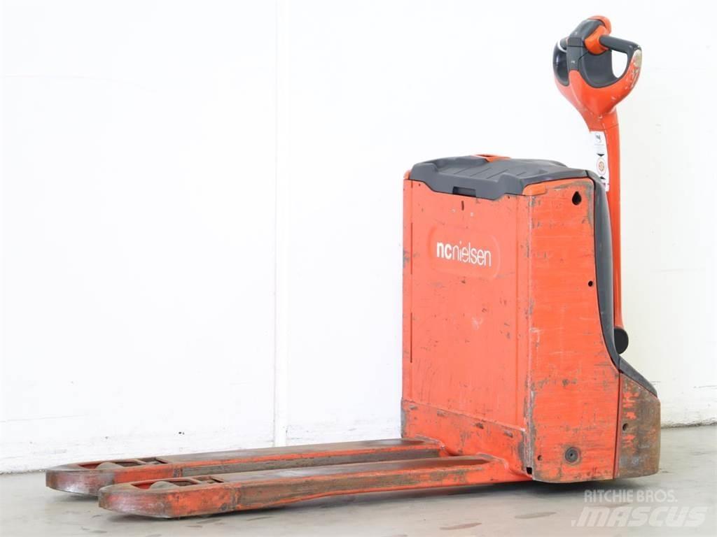 Linde T16/1152 Meeloop stapelaar