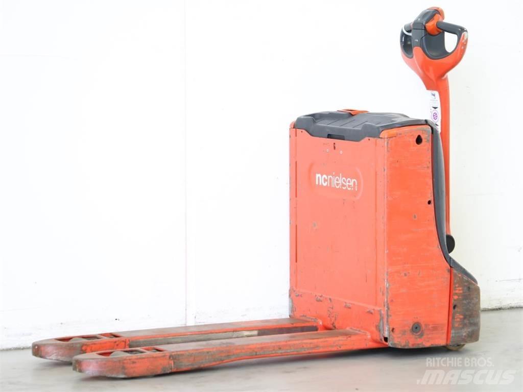 Linde T16/1152 Meeloop stapelaar