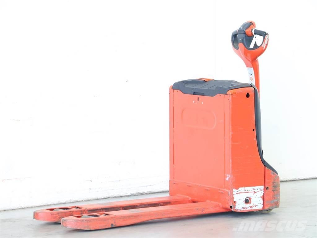Linde T16/1152 Meeloop stapelaar