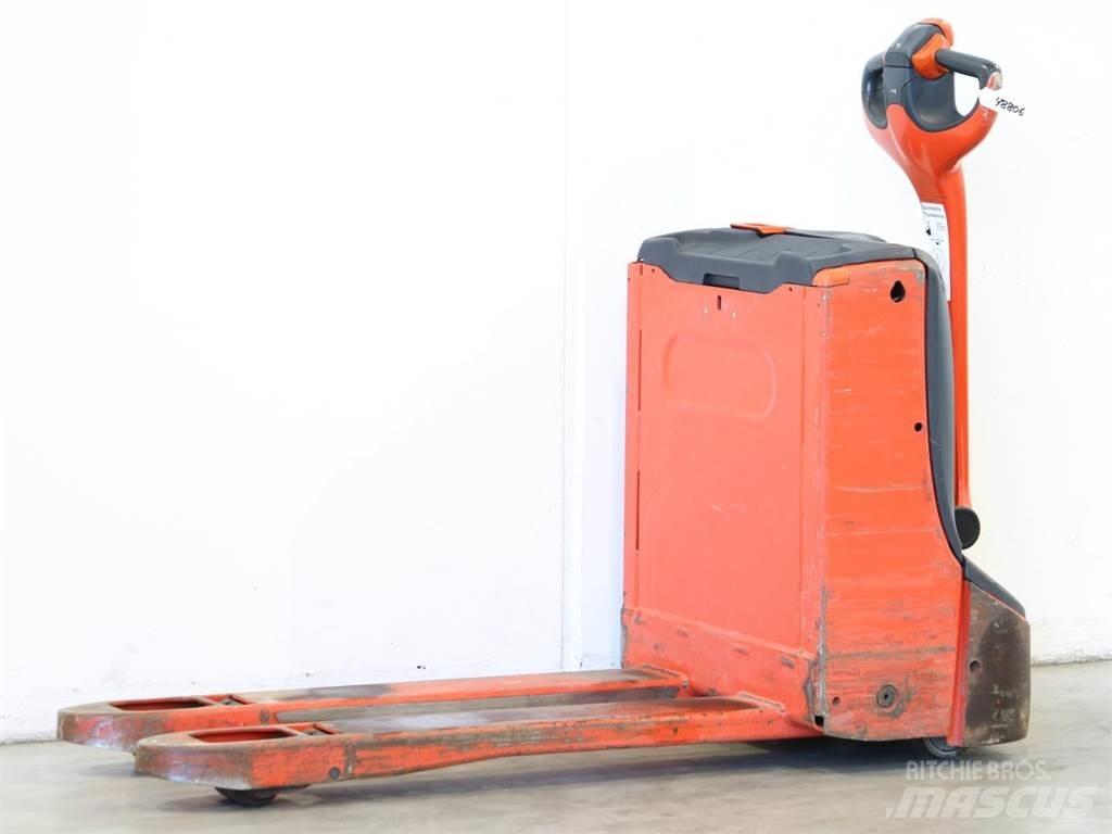 Linde T16/1152 Meeloop stapelaar