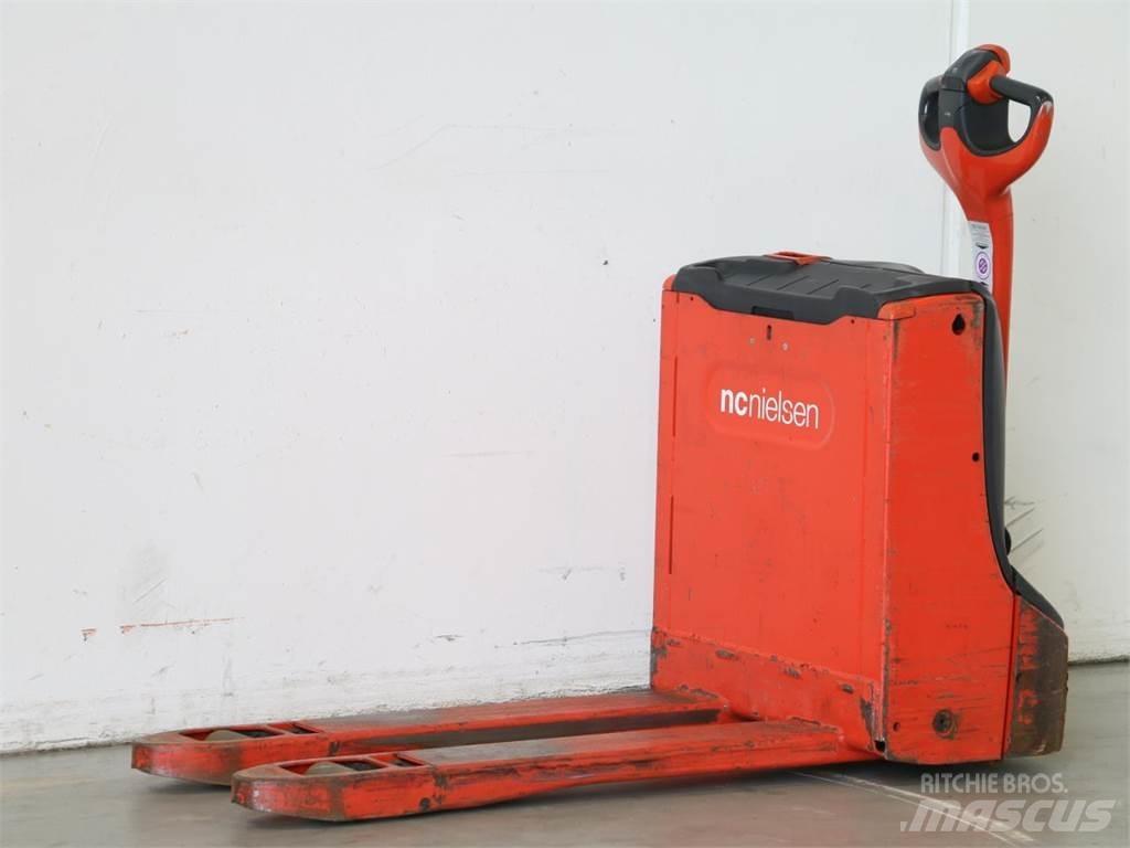 Linde T16/1152 Meeloop stapelaar