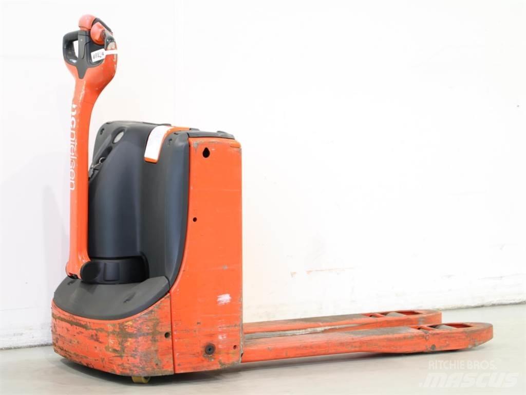 Linde T16/1152 Meeloop stapelaar