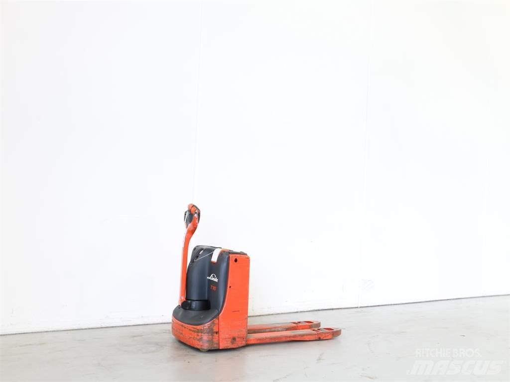 Linde T16/1152 Meeloop stapelaar