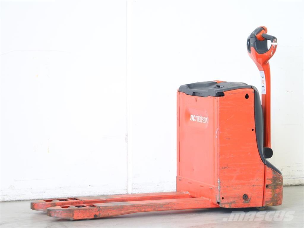 Linde T16/1152 Meeloop stapelaar