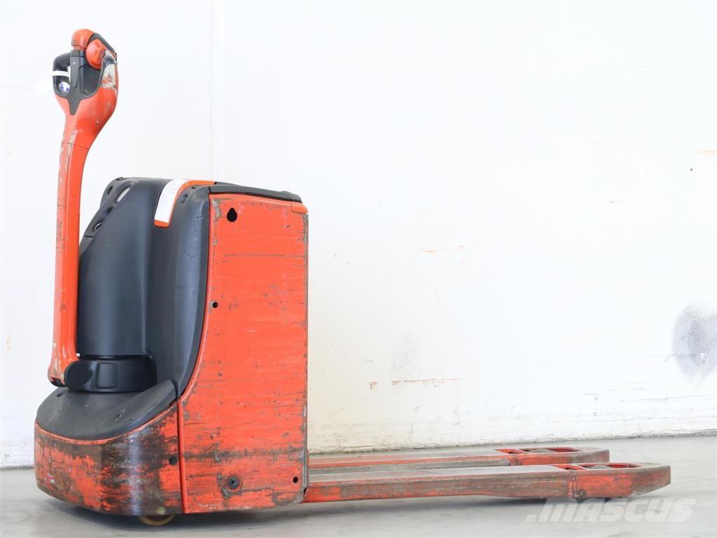 Linde T16/1152 Meeloop stapelaar
