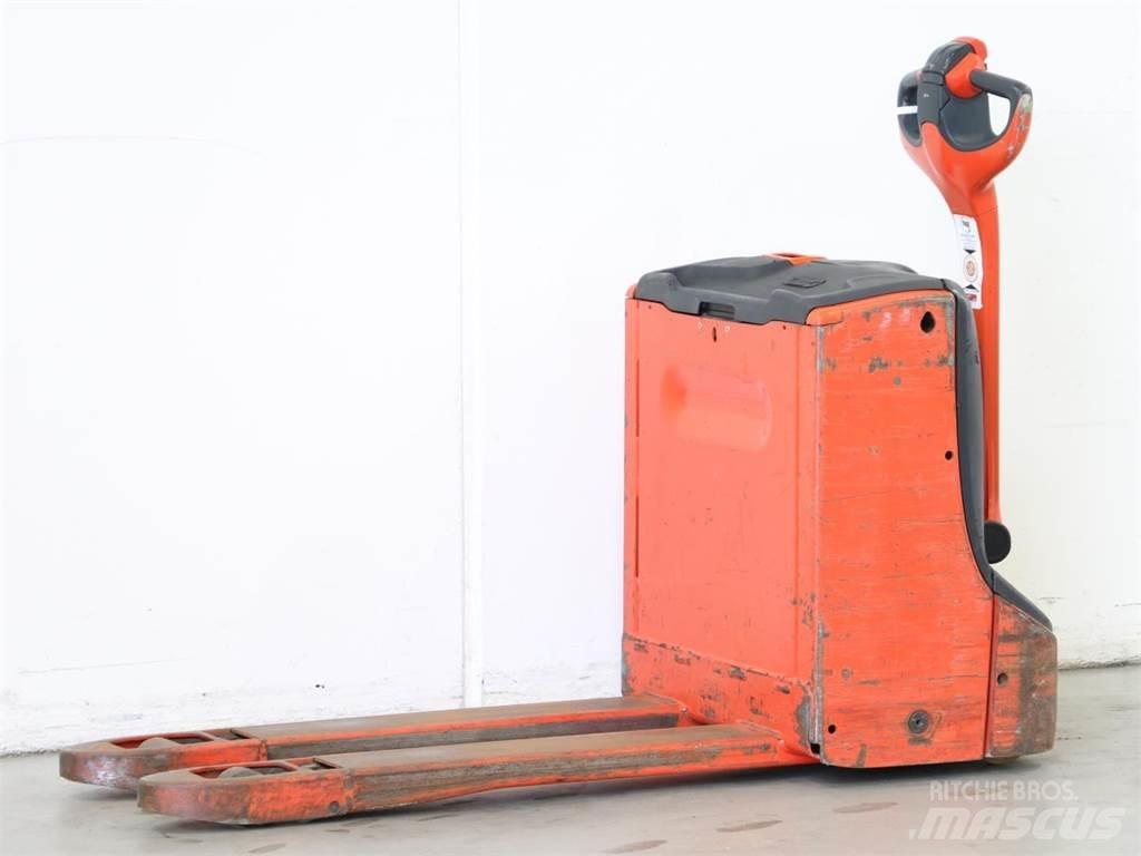 Linde T16/1152 Meeloop stapelaar