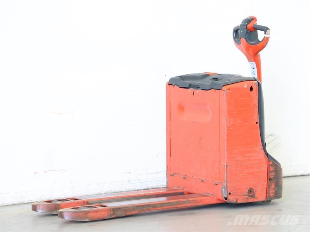Linde T16/1152 Meeloop stapelaar