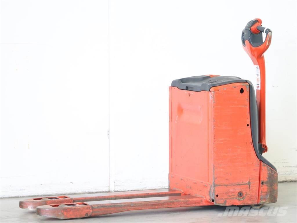 Linde T16/1152 Meeloop stapelaar