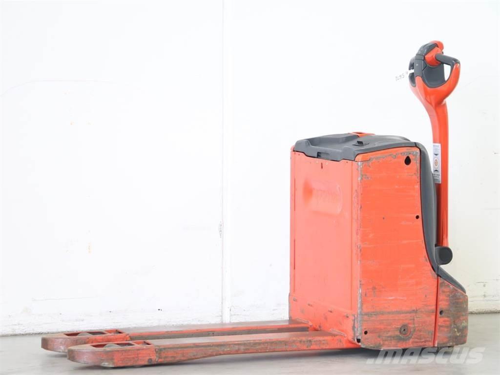 Linde T16/1152 Meeloop stapelaar