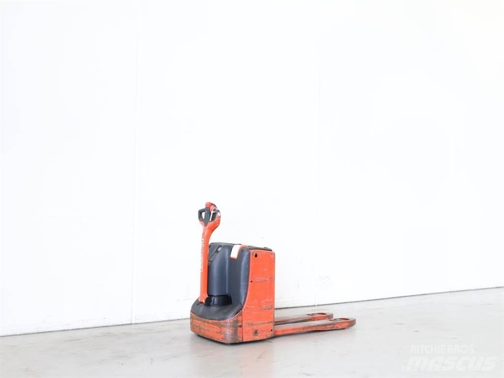 Linde T16/1152 Meeloop stapelaar