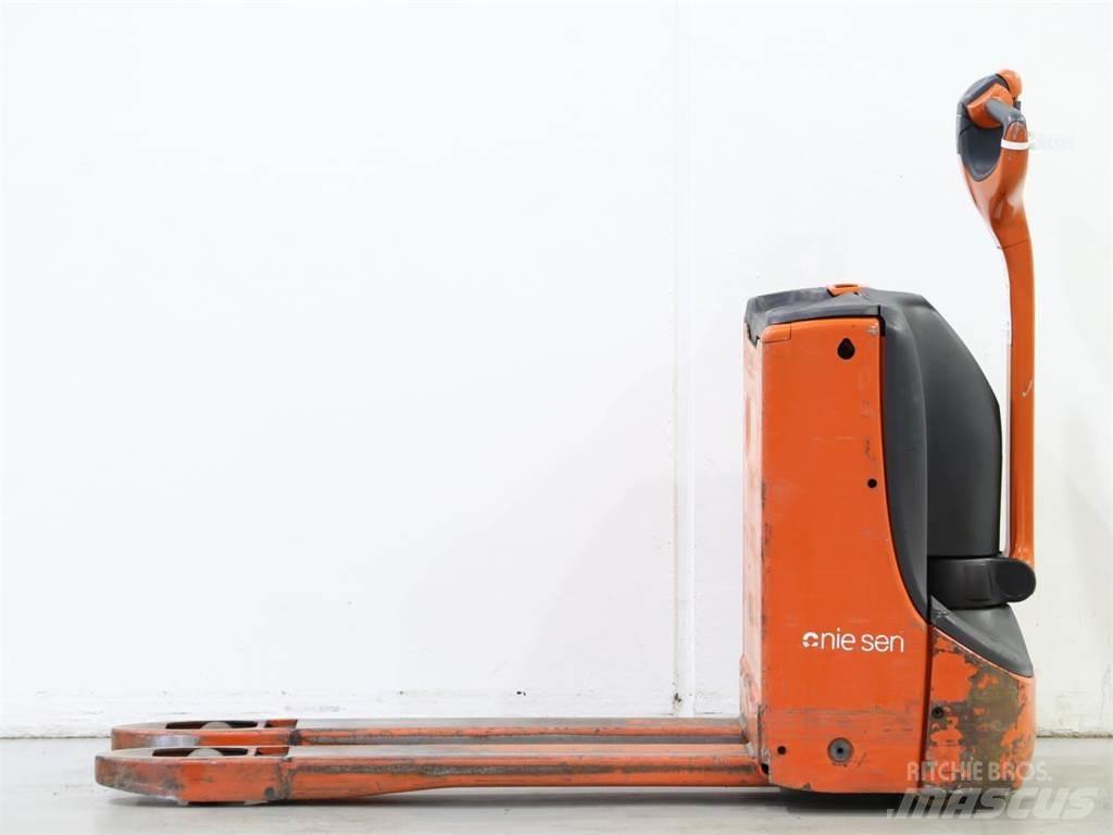 Linde T16/1152-00 Meeloop stapelaar