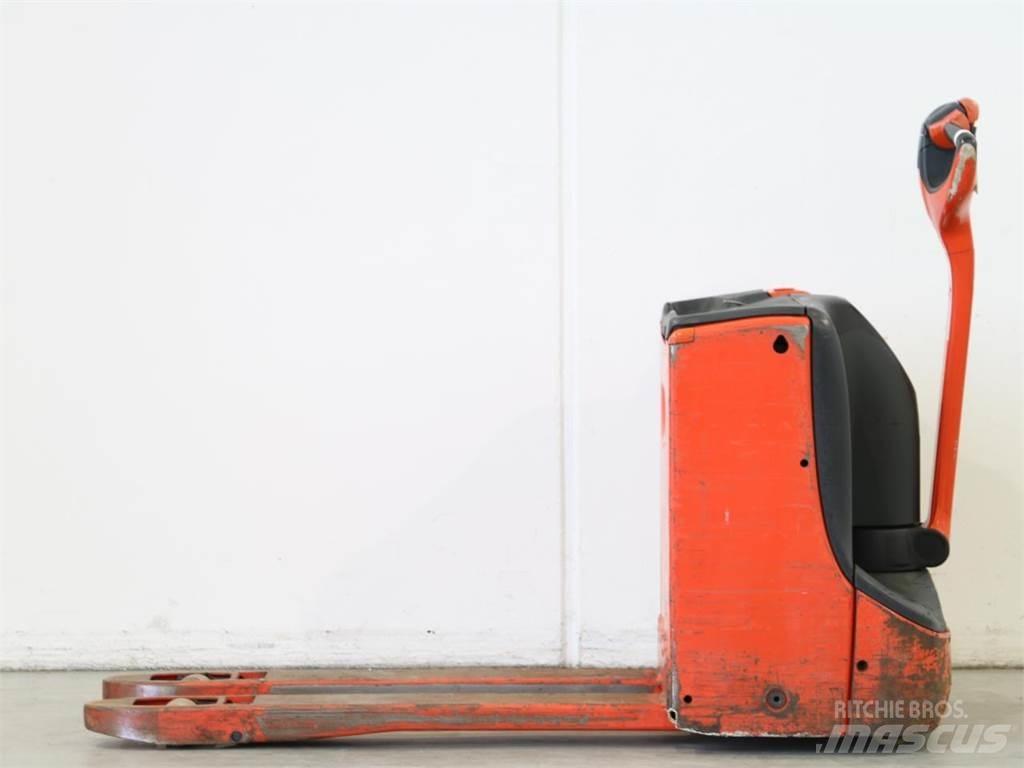 Linde T16/1152-00 Meeloop stapelaar