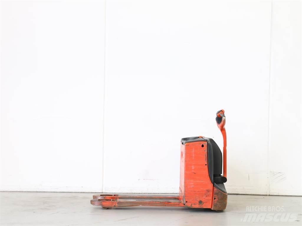 Linde T16/1152-00 Meeloop stapelaar