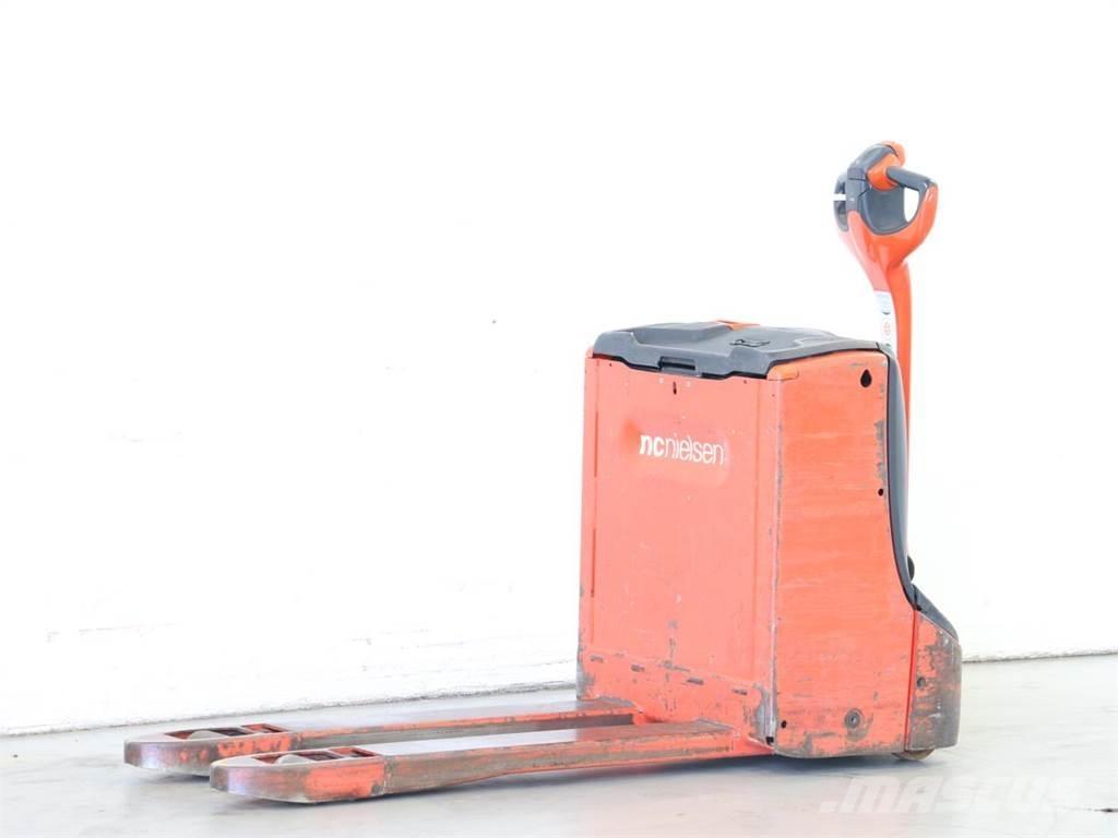 Linde T16/1152-00 Meeloop stapelaar
