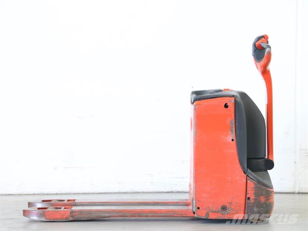 Linde T16/1152-00 Meeloop stapelaar