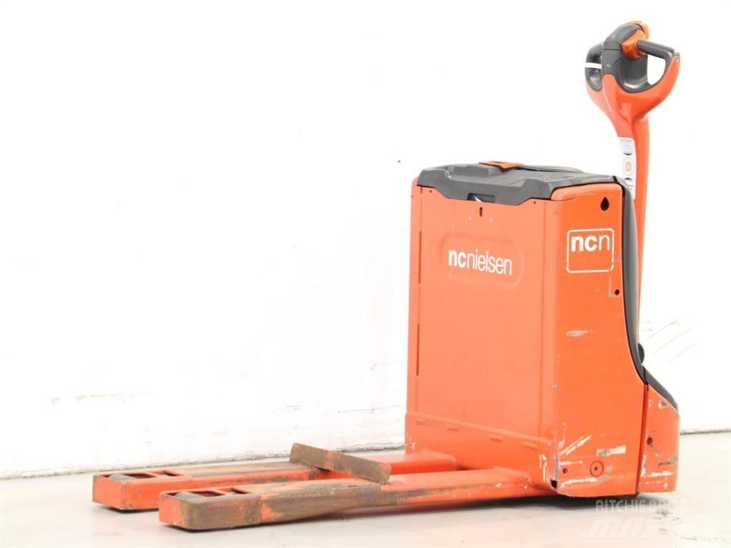 Linde T16/1152-00 Meeloop stapelaar