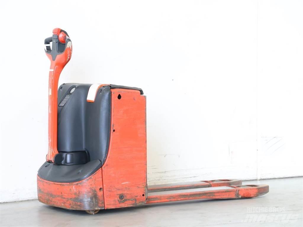 Linde T16/1152-00 Meeloop stapelaar