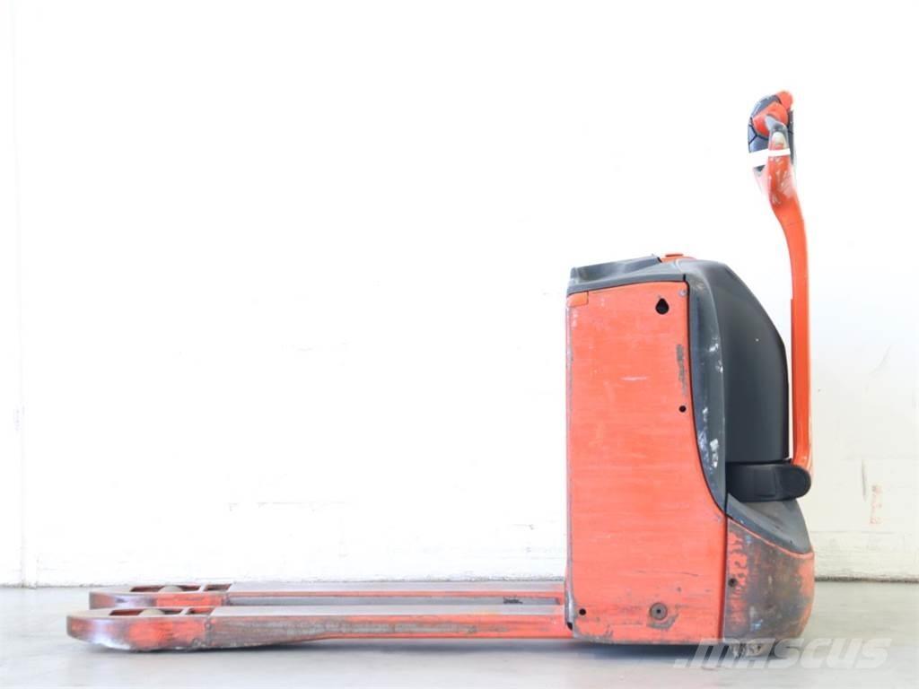 Linde T16/1152-00 Meeloop stapelaar