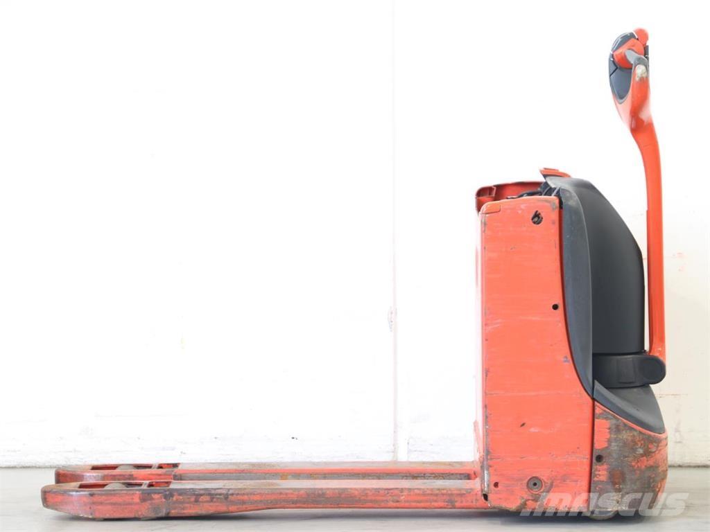Linde T16/1152-02 Meeloop stapelaar