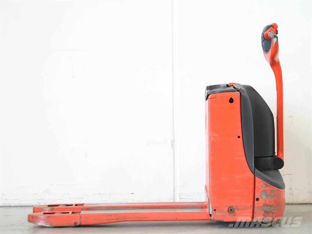 Linde T16/1152-02 Meeloop stapelaar