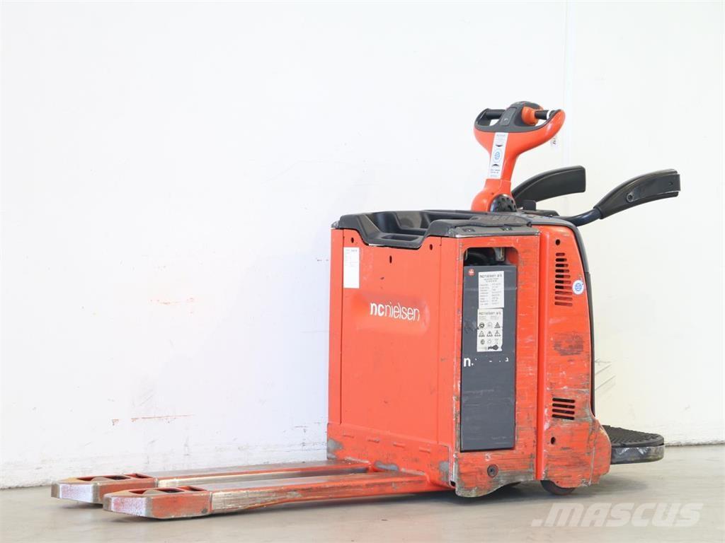 Linde T20AP/131 Meeloop stapelaar