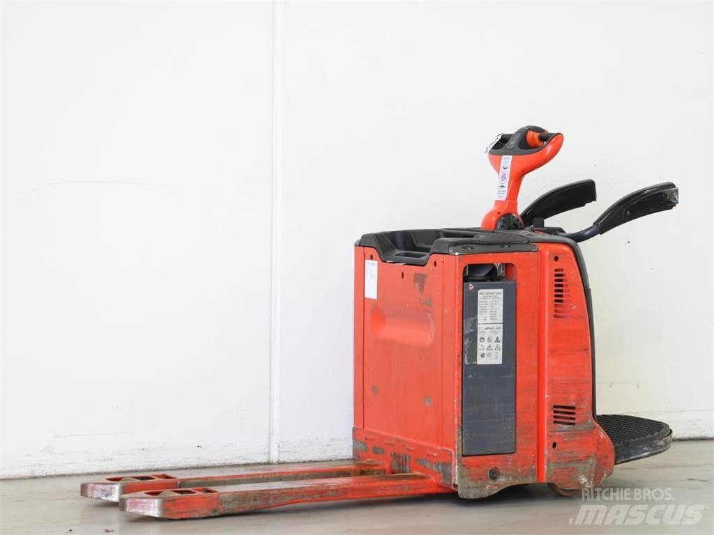 Linde T20AP/131 Meeloop stapelaar