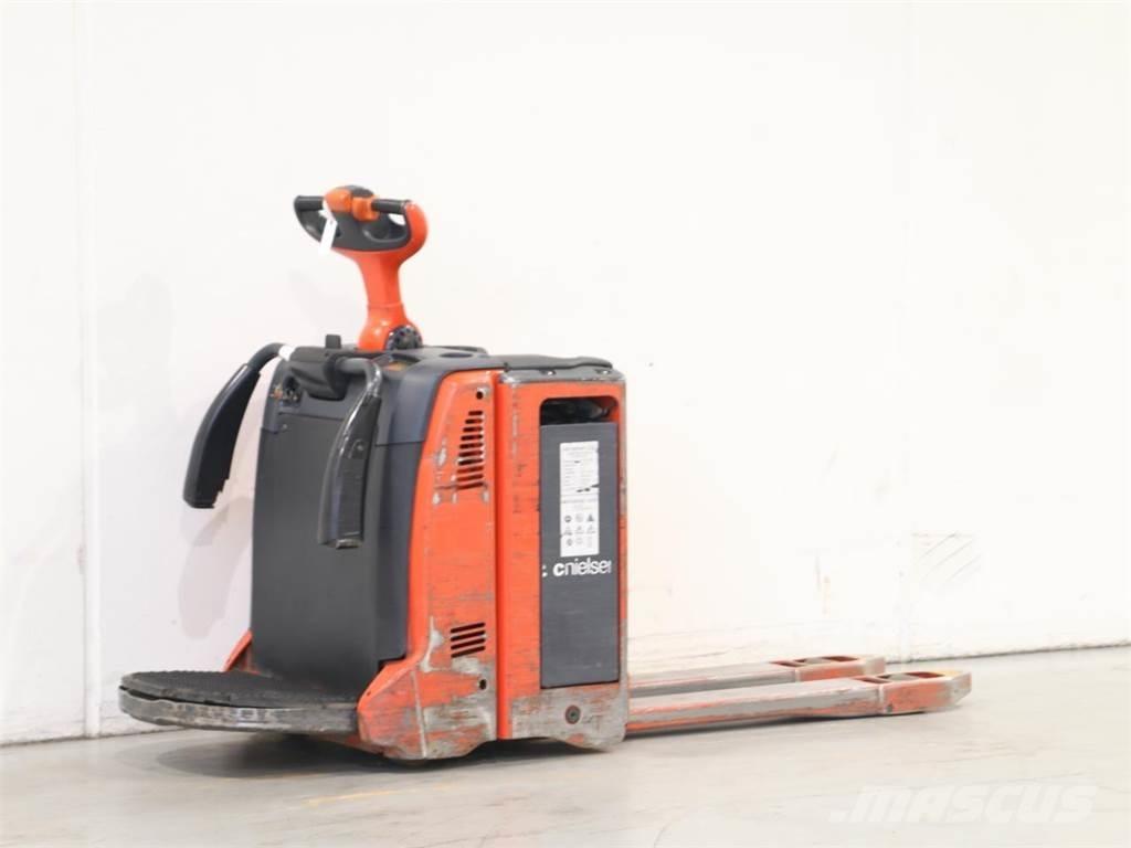 Linde T20AP/131 Meeloop stapelaar