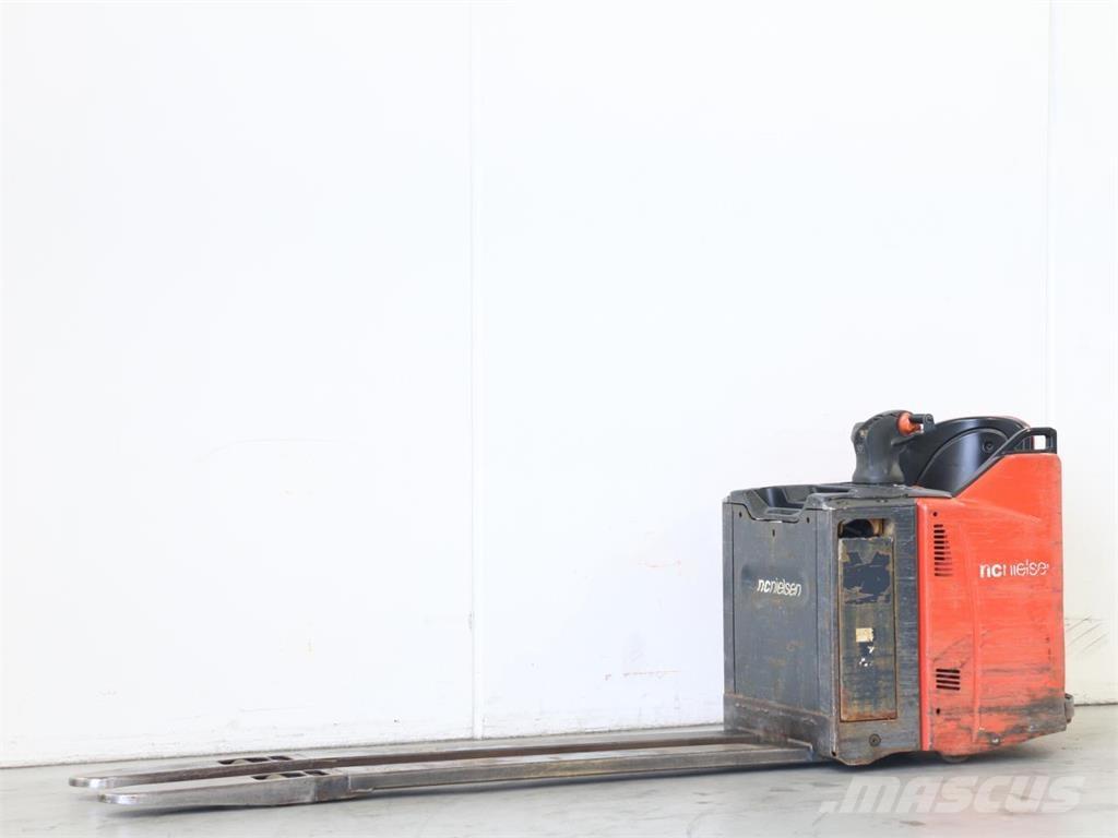 Linde T20SP/131 Meeloop stapelaar