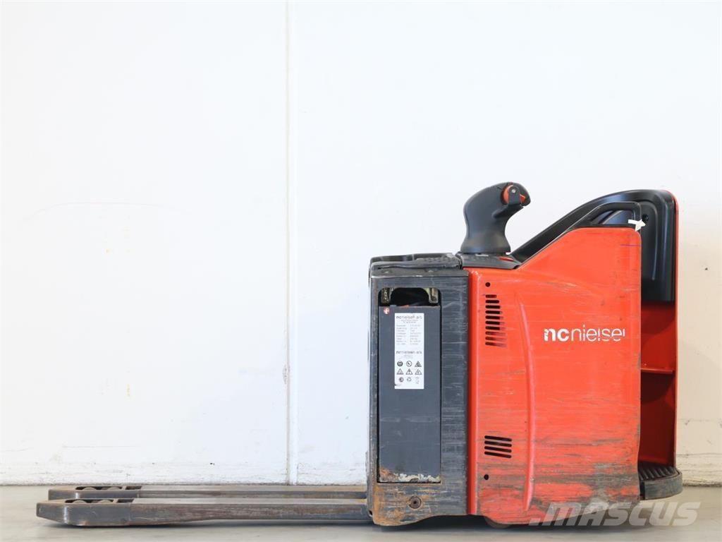 Linde T20SP/131 Meeloop stapelaar
