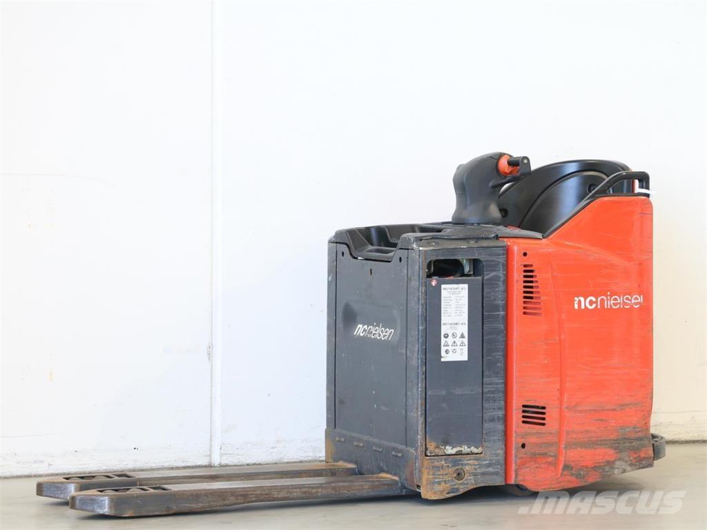 Linde T20SP/131 Meeloop stapelaar