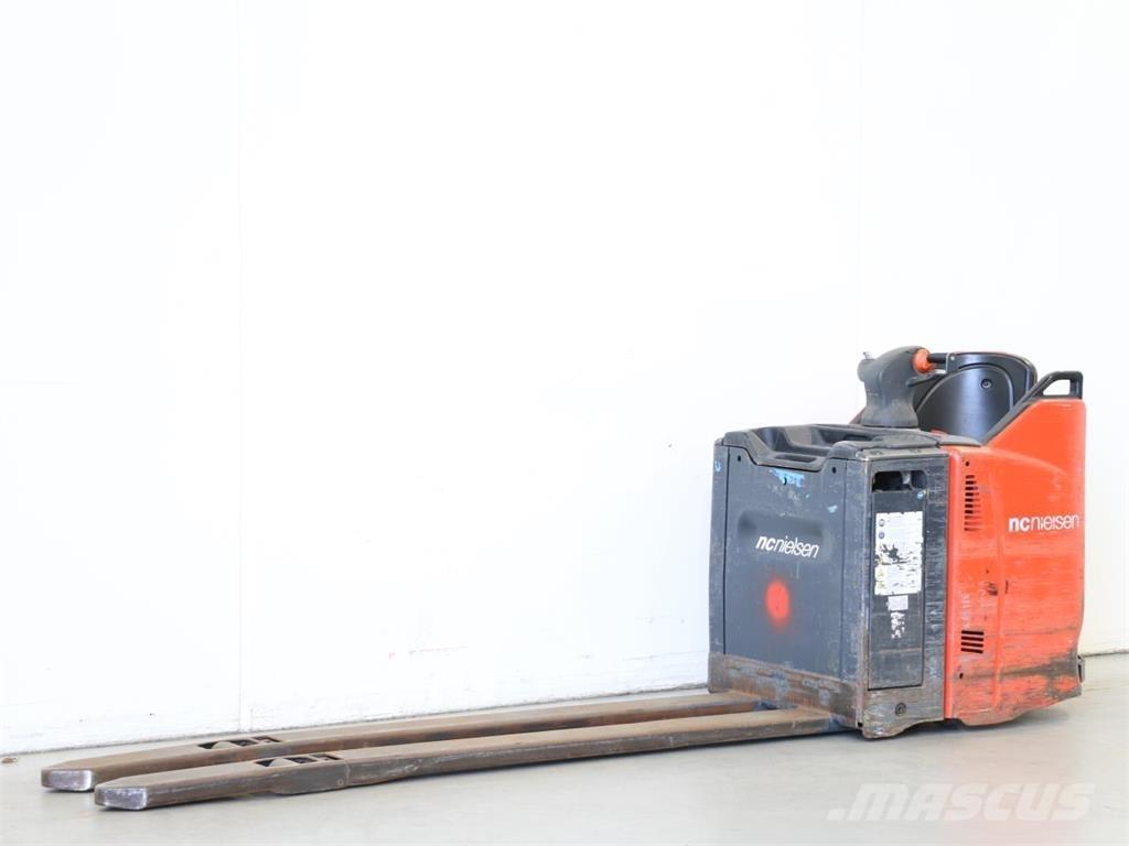 Linde T20SP/131 Meeloop stapelaar