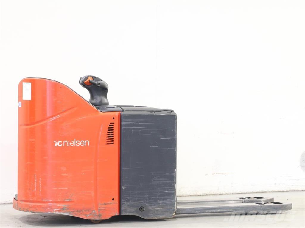 Linde T20SP/131 Meeloop stapelaar