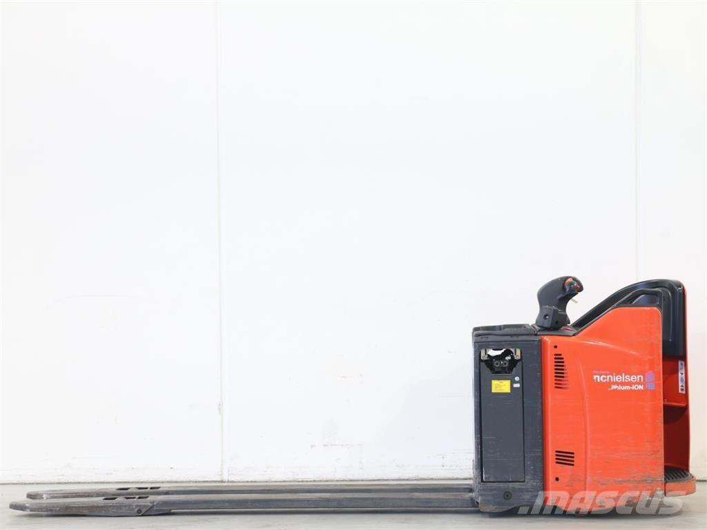 Linde T20SP/131 Meeloop stapelaar