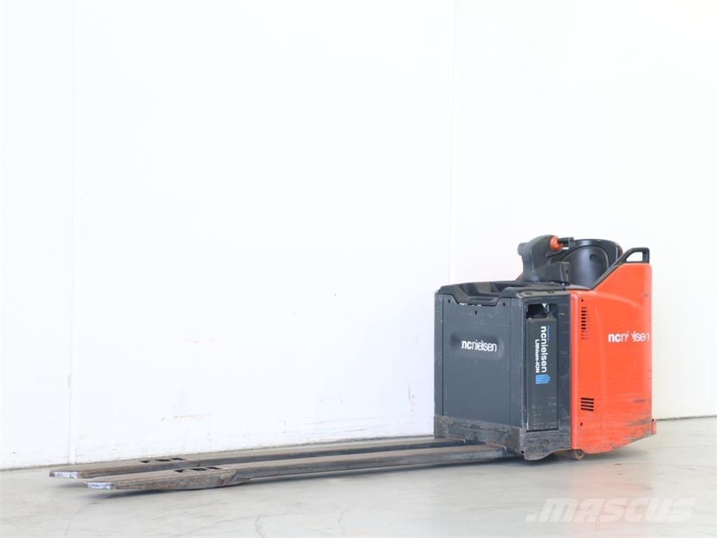 Linde T20SP/131 Meeloop stapelaar