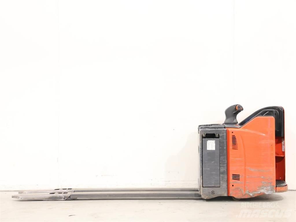 Linde T20SP/131 Meeloop stapelaar