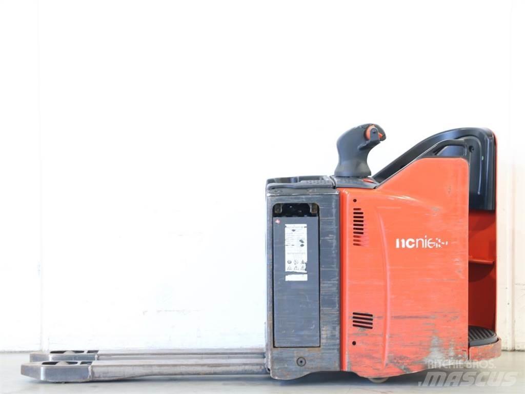 Linde T20SP/131 Meeloop stapelaar