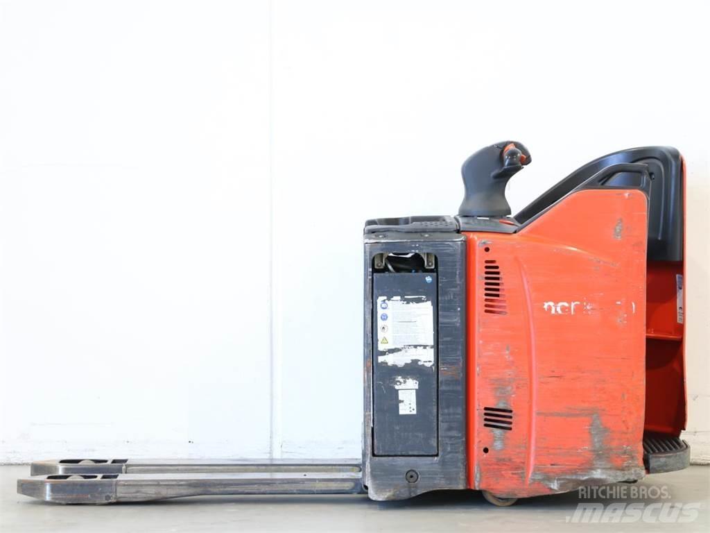 Linde T20SP/131-02 Meeloop stapelaar