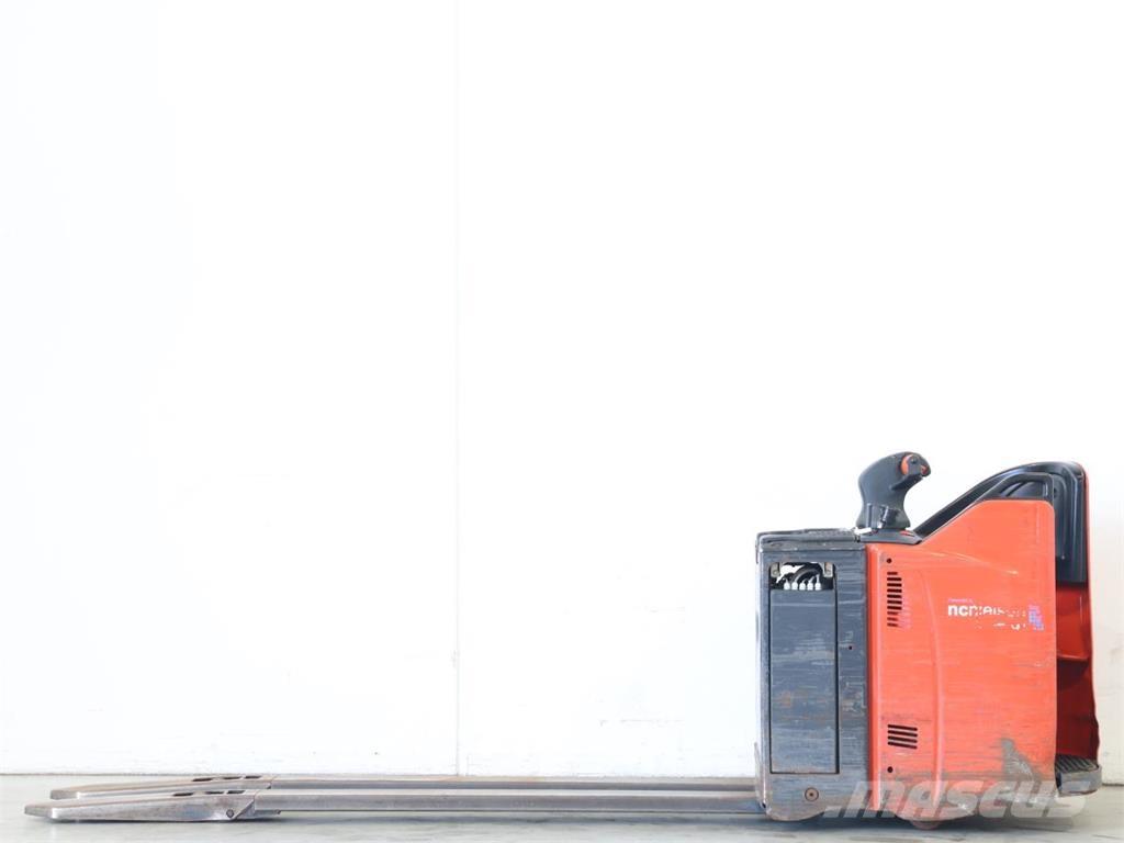 Linde T20SP/131-07 Meeloop stapelaar