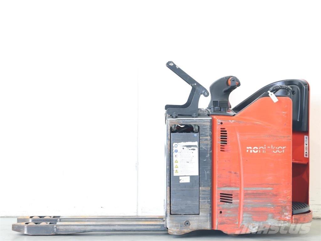 Linde T20SP/131-08 Meeloop stapelaar