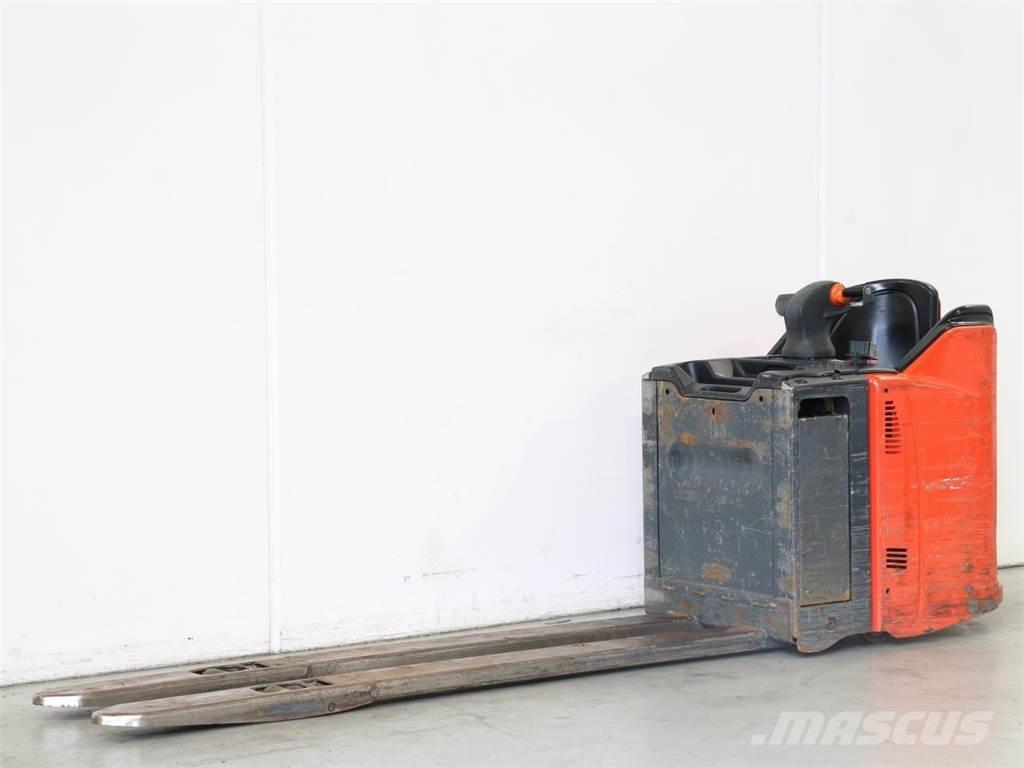 Linde T24SP/131 Meeloop stapelaar