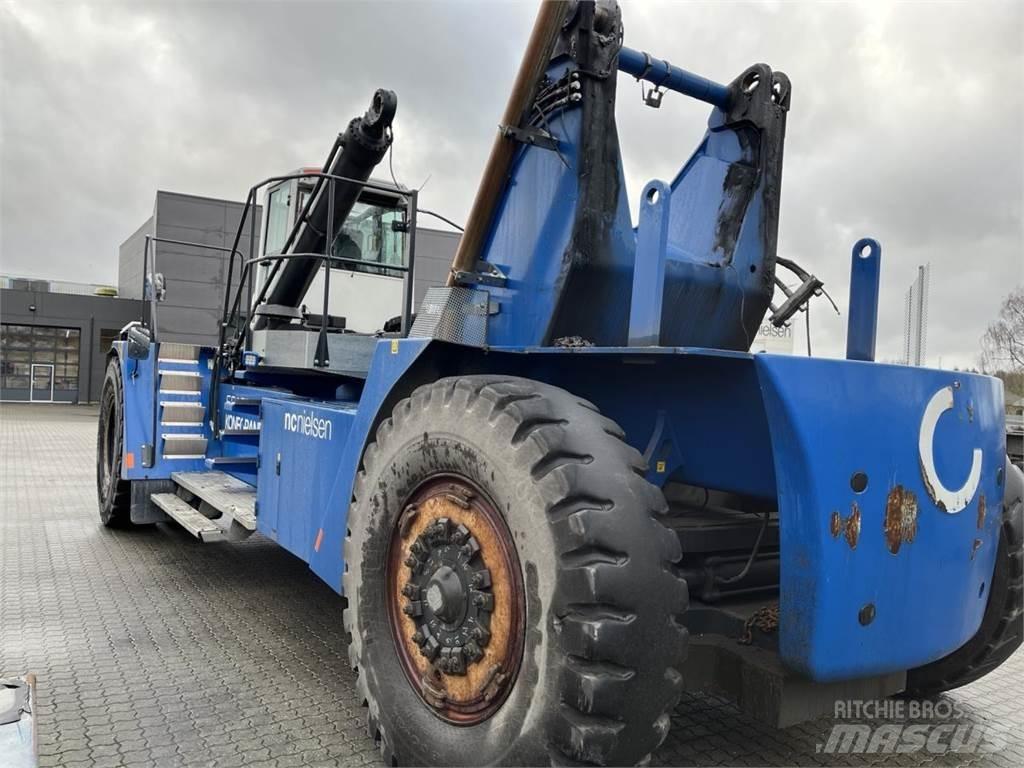 SMV 4535 TC5 Reachtruck voor hoog niveau