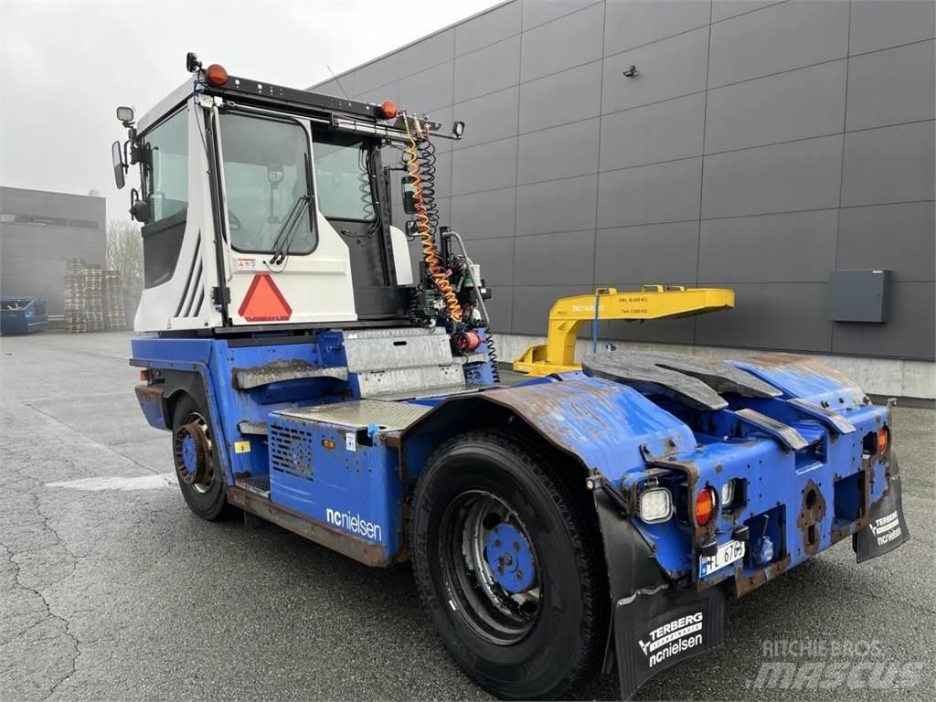 Terberg RT223 4X4 Laden en Lossen - overige