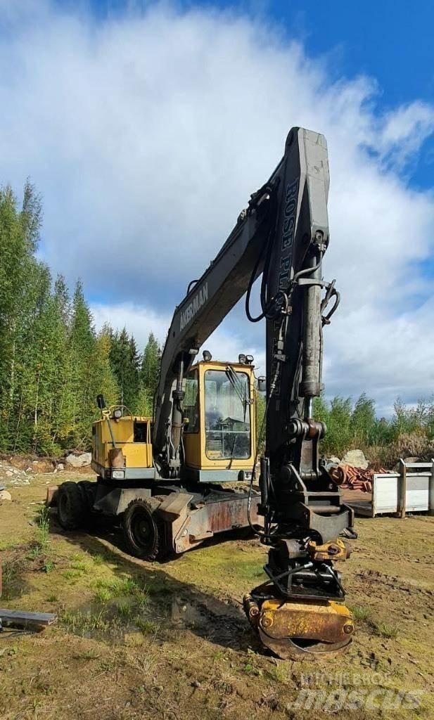 Åkerman EW 130 Rupsgraafmachines