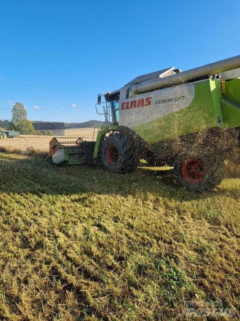 CLAAS LEXION 510 Maaidorsmachines