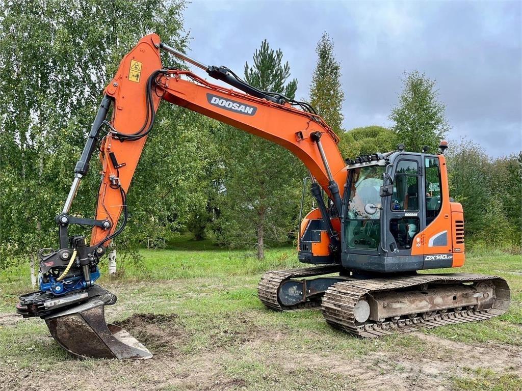 Doosan DX140LC Rupsgraafmachines