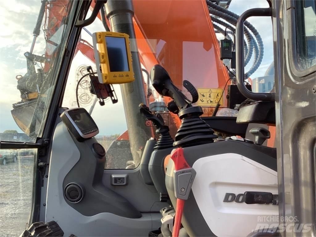 Doosan DX235 LCR Rupsgraafmachines