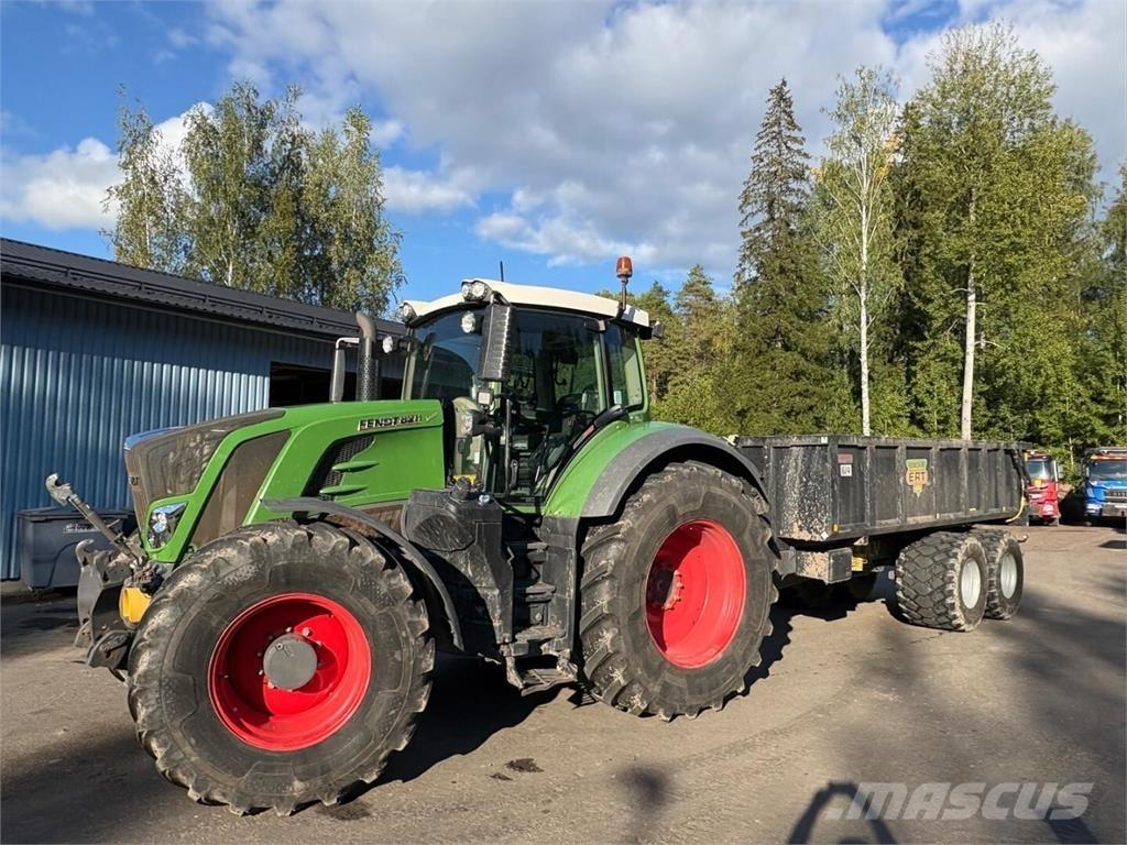 Fendt 828 Vario Tractoren