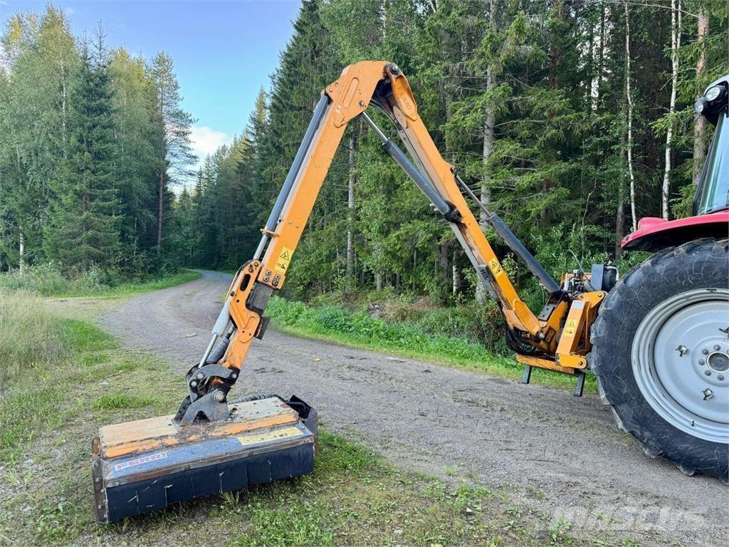 Ferri N12HT Maaiers